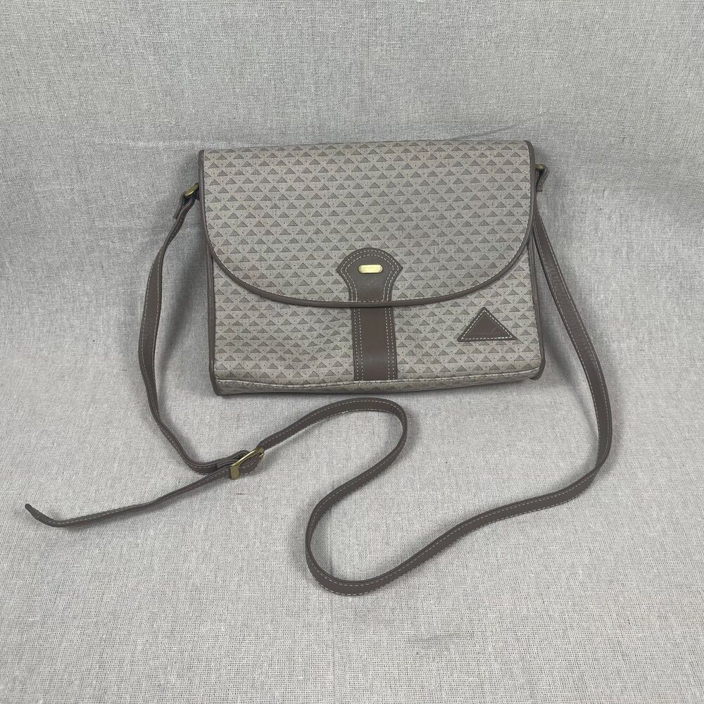 Liz Claiborne | Vintage 80s Logo and Leather Trim Crossbody Purse